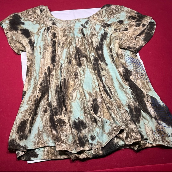 Just Cruising blue tan TIE DYE SWIRL BLOUSE Paisley Sequins short sleeves womens - Picture 14 of 14